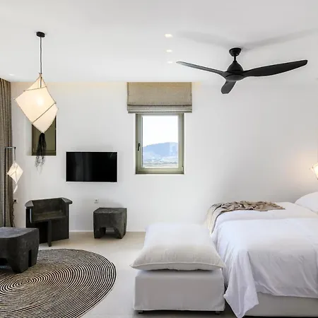 The Mykonist Panormos Exclusive & Otel