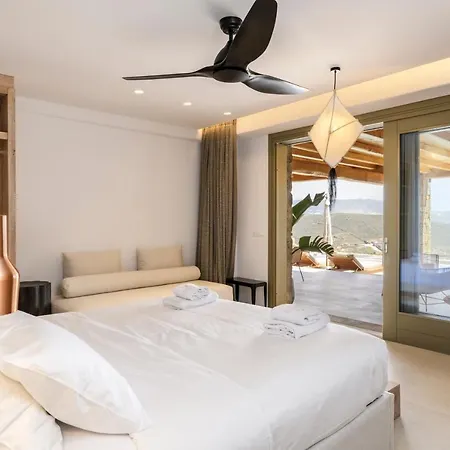 Szálloda Panormos Bay Luxury