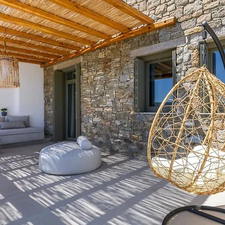 The Mykonist Panormos Exclusive & Otel